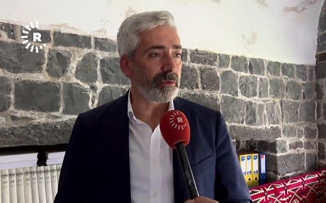 Ensarîoglu bo Rûdawê: Helwesta Tirkiyeyê li ser referandumê xelet e