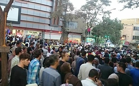 گشتپرسیی باشوور رۆژهەڵاتی خرۆشاند