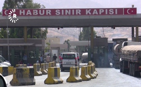 Karsaz û bazirgan ji helwesta Tirkiyê ya li ser deriyên sînorî nerazî ne