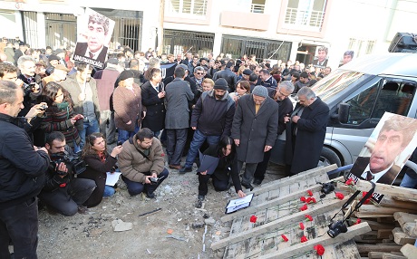 Hrant Dînk li mala lê jidayikbûye hat bibîranîn
