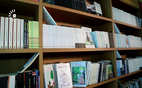 Evîn Şikakî romana Necîb Mehfûz kir kurdî