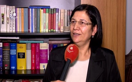 Şanda KCDê serdana ofîsa parêzerên Ocalan kir