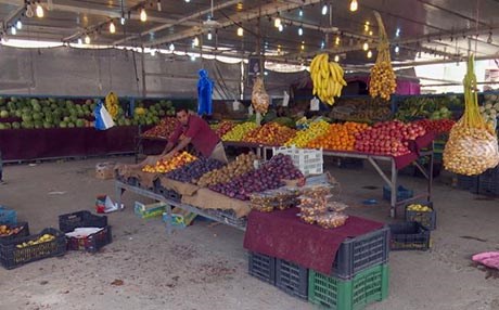 رێگری لە هاوردەی کوردستان نرخی سەوزە و میوەی لە بەغدا گران کردووە