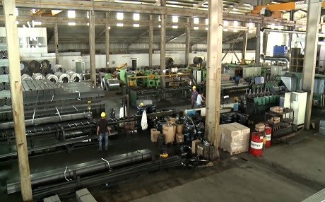 Şîrketên navxweyî daxwaz dikin hawirdekirina hesin were rawestandin