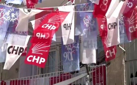 Amedî helwesta nû ya CHPê ya derbarê pirsgirêka Kurd de şirove dikin