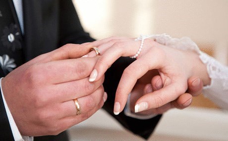 بانکی رافیدەین پێشینەی هاوژینی بە فەرمانبەران دەدات