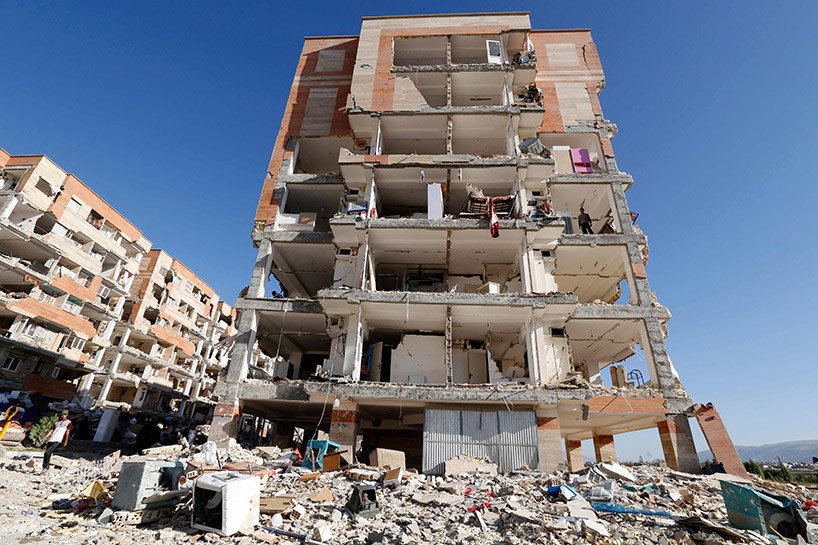 Rojhilat / Kirmaşan – 12000 malên kurdan bi erdê re bûne yek