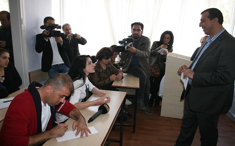 Şaredariya BDP’ê bi kurdî dest bi dayîna dersên matematîk û felsefeyê kir