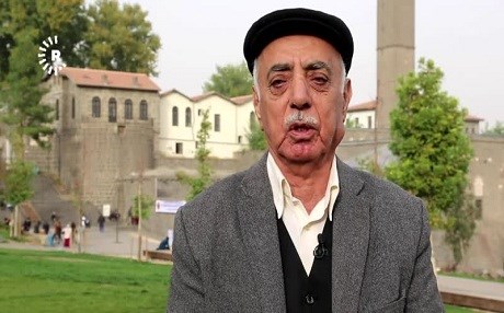 Helbestvan Şêx Mîzbah helbesta Kurdî nas kir û pê re xwe nas kir