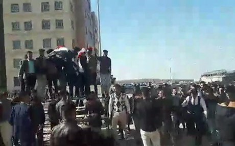 VÎDEO - Li Zanîngeha Kerkûkê ala Iraqê anîne xwarê