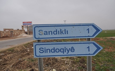 Navên kurdî yên gundên Qosera Mêrdînê hatin danîn