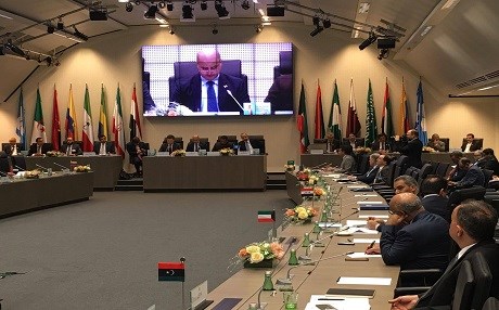 OPEC’ten arz kesintilerini uzatma kararı