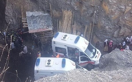 Li Şirnexê 3 kes di kana madenê de bi jehrê ketin