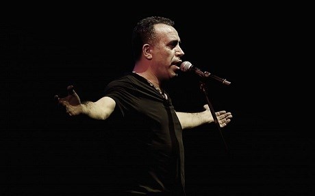 Hunermendê navdar dahata konsera xwe dide malbatên amedî