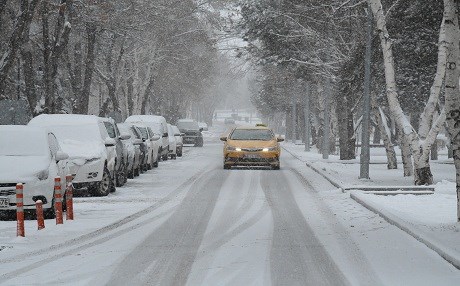 618 köyle bağlantı kesildi