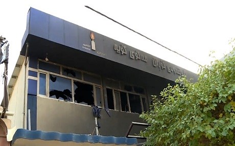 Li Koyeyê 17 baregeh hatin şewitandin