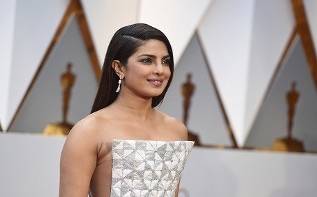 Priyanka Chopra ji bo zewacê zilamekî baş digere