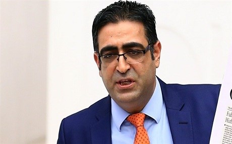 Baluken li dijî biryara dadgehê peyam şand