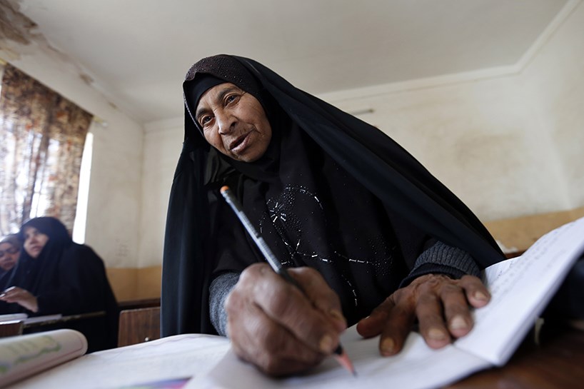 Pîremêr û pîrejin fêrê xwendinê dibin