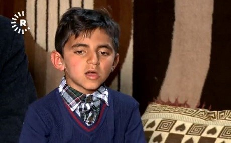 IŞİD’den kurtarılan Ezidi Kürt çocuk sadece İngilizce konuşuyor