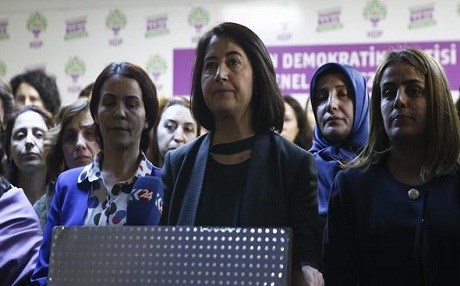 HDP'den Efrin yorumu: 'İşgal girişimi'