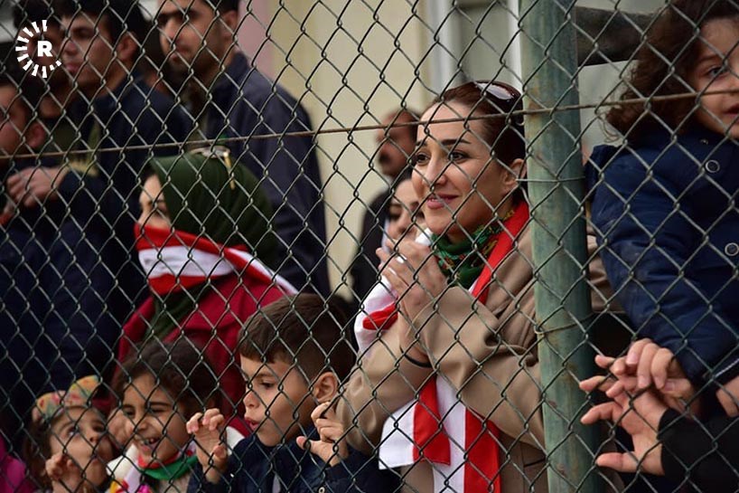 هاندەرە سەرسەختەکانی یانەی سەیدسادق