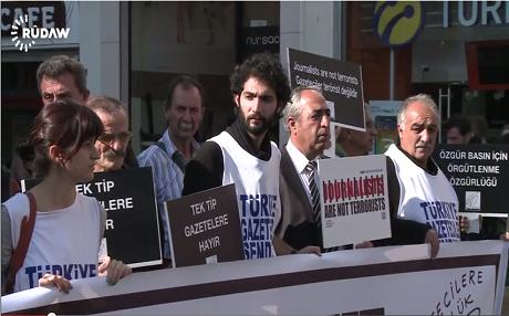 Azadiya çapemeniyê li Tirkiyê di metirsiyê de ye