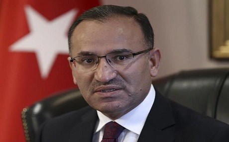 Bekir Bozdağ: YPG üniforması giyen herkes hedeftir
