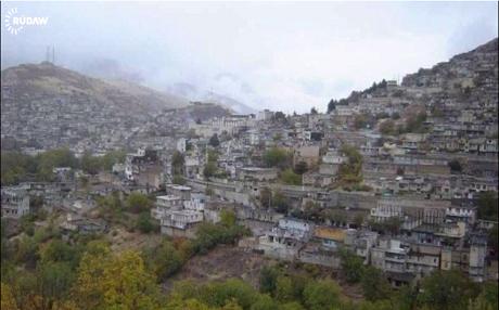 Endamên encumena Pawe li ser destnîşankirina şaredar nakok in