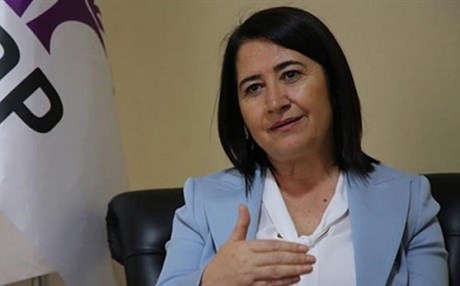 Serpil Kemalbay hat desteserkirin