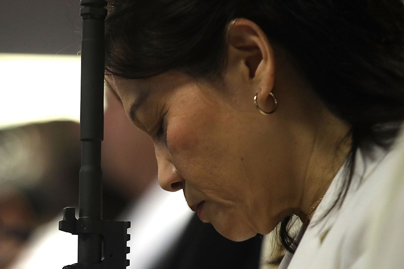 ABD’de silahlı ayin!