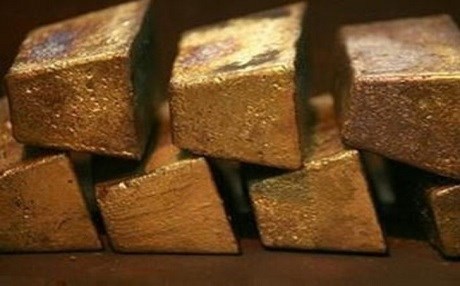 Gökten altın ve külçe yağdı