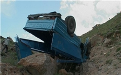 Li ser rêya Mehabad û Bokanê otomobîlek wergeriya