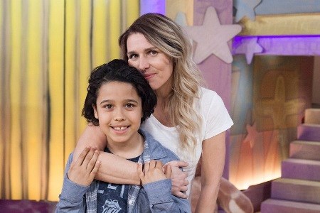 كوڕه‌كانی رۆبێرتۆ كارلۆس سواڵ ده‌كه‌ن