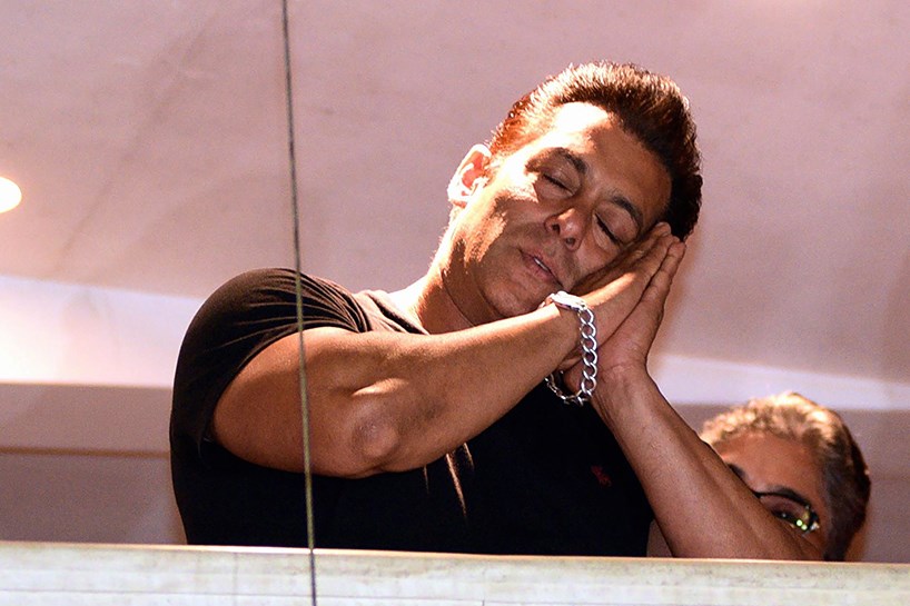 سەلمان خان دوای دوو رۆژ زیندانیکردن ئازادکرا