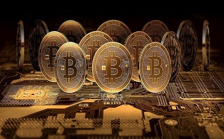 Bitcoin 9 bin dolara ulaştı