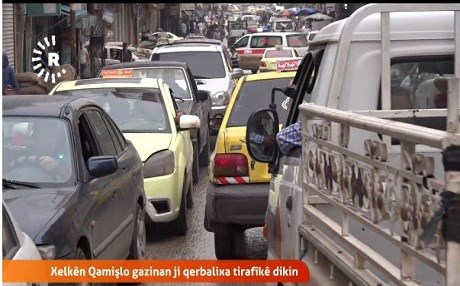 Xelkên Qamişlo gazinan ji qerebalixa trafîkê dikin