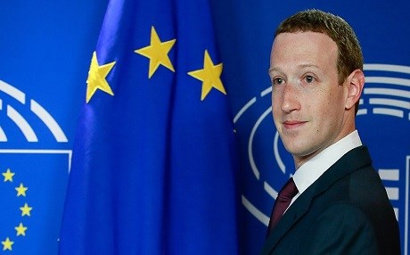 Avakarê Facebookê Zuckerberg lêborîna xwe xwest