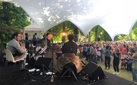 گرووپی میوزیکی نیشتمان دوو کۆنسێرتیان لە ئەوروپا سازکرد