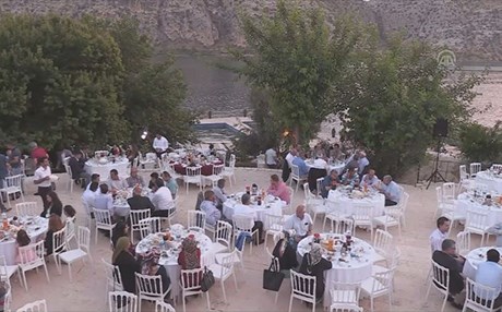 ساڵانە هەزاران گەشتیار روو لە هالفەتی رووها دەکەن