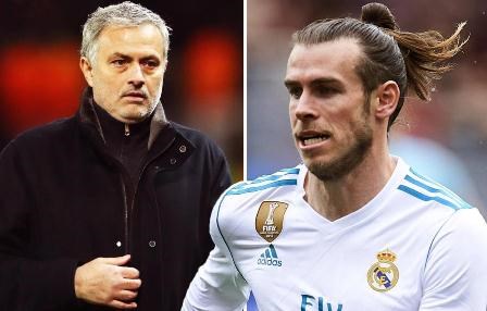 مۆرینیۆ بۆ بەیڵ: لەگەڵ مانچێستەر یونایتد بالۆن دۆر دەبەیتەوە