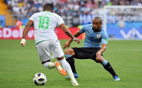 Uruguay tek golle turu garantiledi