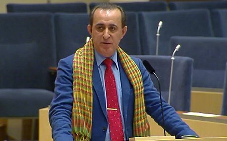 Kürt milletvekili sınırdışı edildi