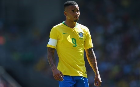 خیسۆس: درێسی ژمارە 9 باری سەرشانی قورس کردووم