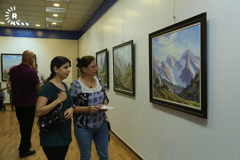 پێشانگەیەکی شێوه‌كاری تایبه‌ت به‌ سرووشت لە هەولێر كرایه‌وه‌