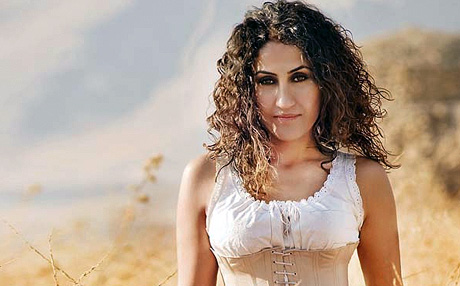 ئاینور دۆغان: لە هەموو ئەلبوومەكانمدا نیشانی دەدەم كە دێرسیمیم