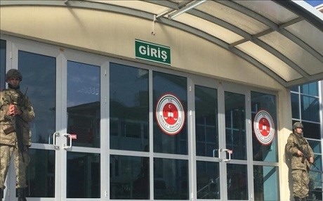 Bo girtina 221 efser û serbazan li 12 parêzgehên Tirkiyê operasyon hat pêkanîn