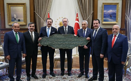 Erdoğan'dan iş dünyasına: Hiç korkmayın, hepsi geçecek