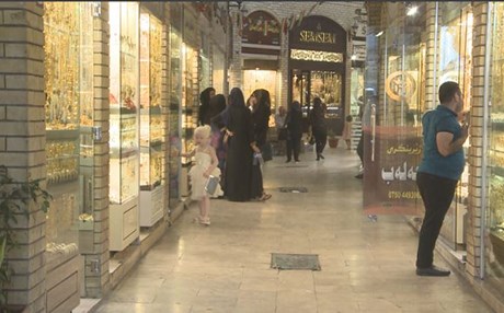 لە مانگێکدا نرخی هەر مسقاڵێک زێڕ 15 هەزار دینار دابەزیوە