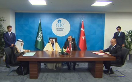 Welatên Kendavê li hember qeyrana Amerîka-Tirkiyê bêdeng in